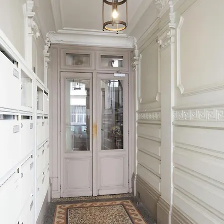Saint-germain-des-pres 60m2 Apartment
